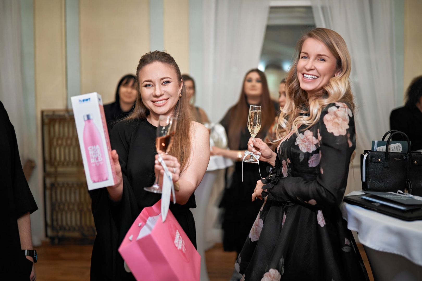 Новогодний вечер "Сказки Перро" с участием BWT