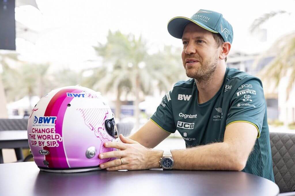 sebastian-vettel-aston-martinjpg sebastian-vettel-aston-martin- (1).jpg